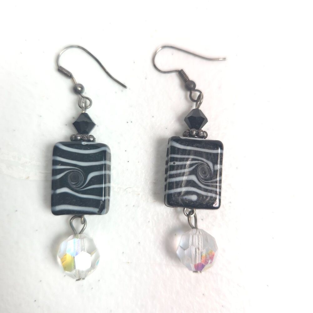 Scooples Designer Glass Bead Dangle Earrings Black White Artisan Boho